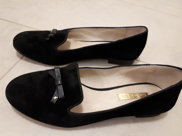 90% new Louis et Cie Loafer $50.jpg