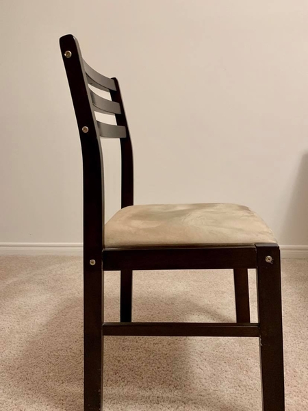 Table chair_01.jpg