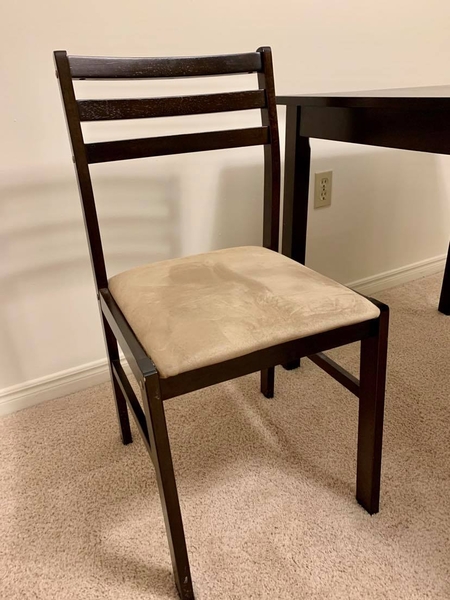 Table chair_02.jpg